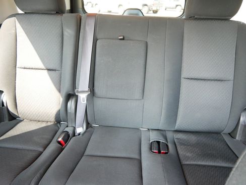 Used 2013 Chevrolet Tahoe LS AWD/4WD image 13