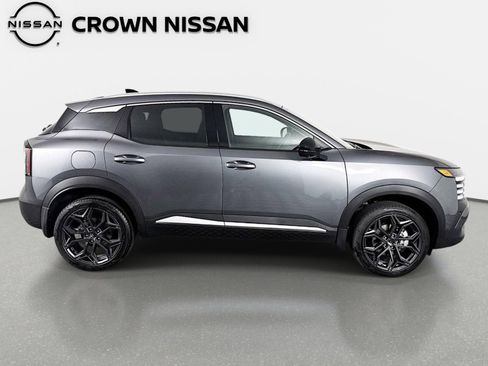 New 2026 Nissan Kicks SR FWD image 4