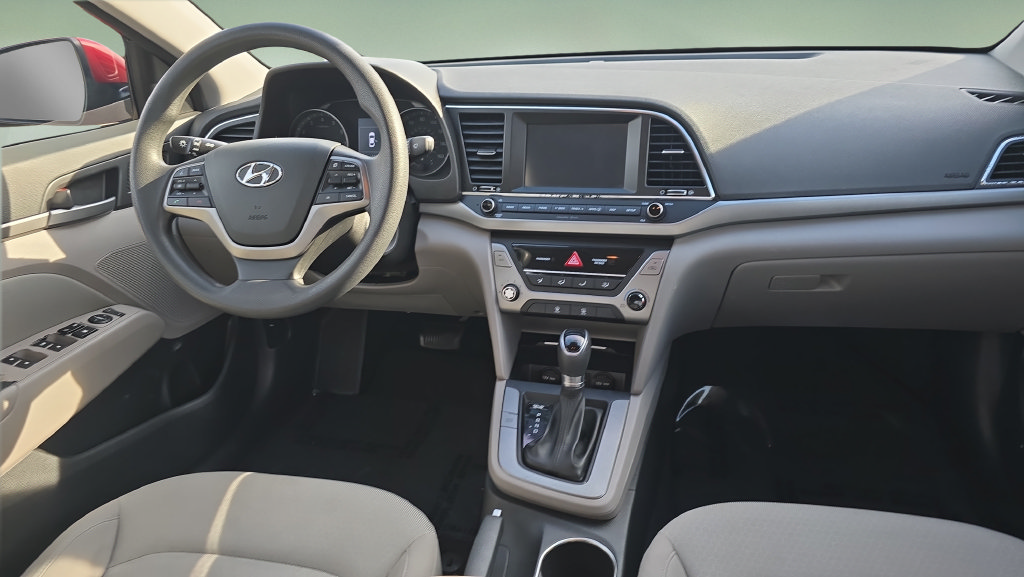 Used 2018 Hyundai Elantra SEL FWD image 18