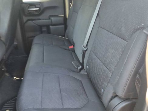 Used 2020 Chevrolet Silverado 1500 Custom w/ Custom Value Package AWD/4WD image 13