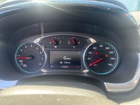 Used 2021 Chevrolet Traverse LT w/ LPO, Floor Liner Package AWD/4WD image 2