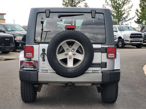 Used 2013 Jeep Wrangler Unlimited Sport AWD/4WD image 5