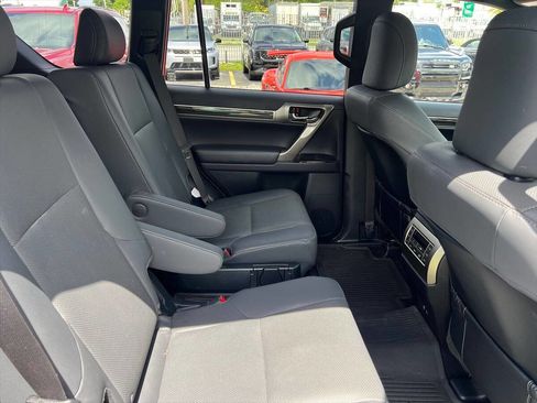 Used 2021 Lexus GX 460 Premium AWD/4WD image 9