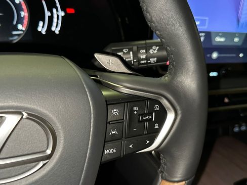 Used 2024 Lexus RX 350 Premium w/ Cold Area Package AWD/4WD image 18