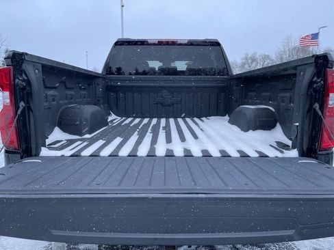 Used 2024 Chevrolet Silverado 1500 RST image 25