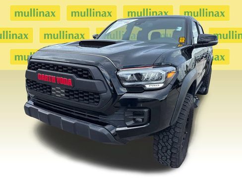 Used 2023 Toyota Tacoma TRD Pro AWD/4WD image 11