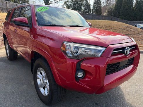 Used 2022 Toyota 4Runner SR5 image 1