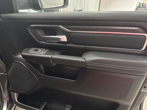 Used 2025 RAM 1500 Big Horn image 33