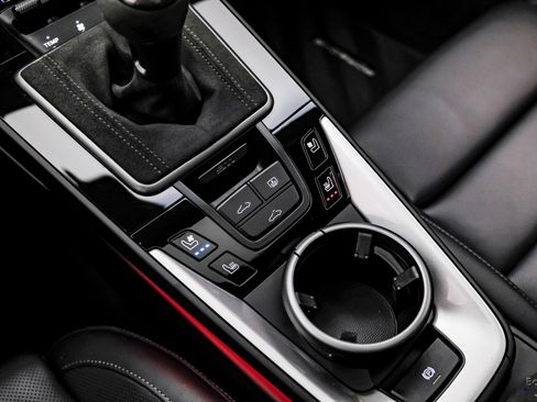 Used 2024 Porsche 911 Carrera GTS image 67