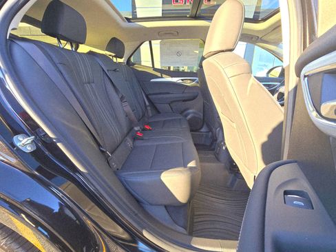 New 2026 Buick Envision Avenir image 17