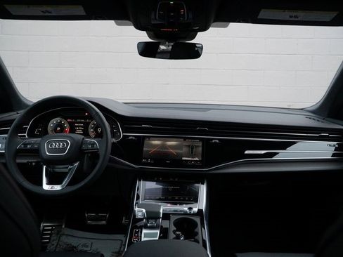 New 2025 Audi SQ8 Prestige image 10