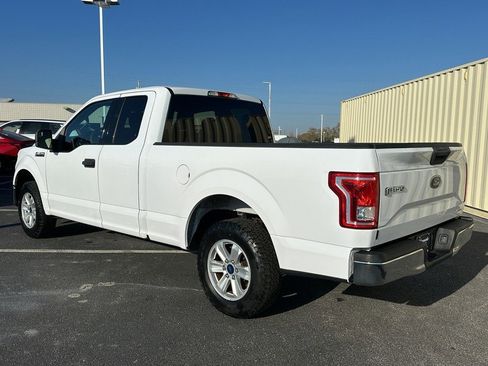 Used 2015 Ford F150 XLT image 8