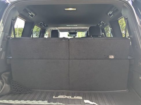 Used 2025 Lexus GX 550 w/ Cold Area Package AWD/4WD image 27