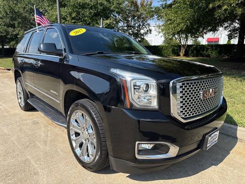 Used 2017 GMC Yukon Denali w/ Open Road Package AWD/4WD image 1