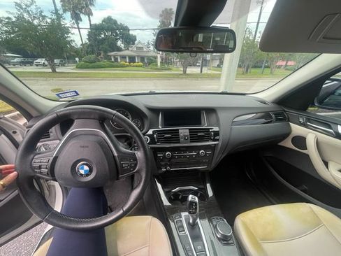 Used 2017 BMW X3 sDrive28i RWD image 13