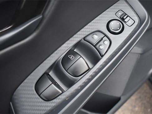 Used 2025 Nissan Sentra S image 17