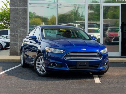 Used 2016 Ford Fusion SE