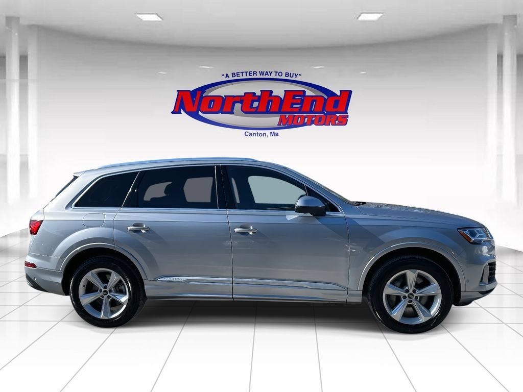 Used 2022 Audi Q7 3.0T Premium AWD/4WD image 2