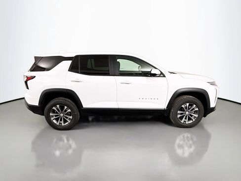New 2026 Chevrolet Equinox LT w/ Safety and Technology Package FWD image 8