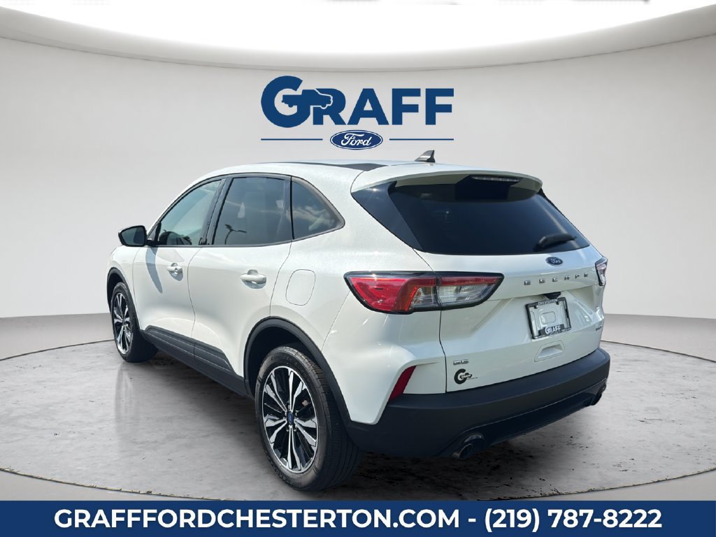 Used 2021 Ford Escape SE w/ SE Sport Appearance Package AWD/4WD image 10
