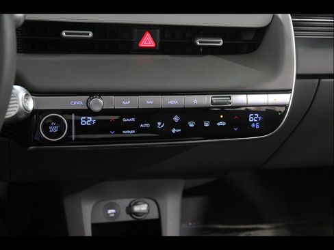 Certified 2024 Hyundai Ioniq 5 SEL RWD image 15