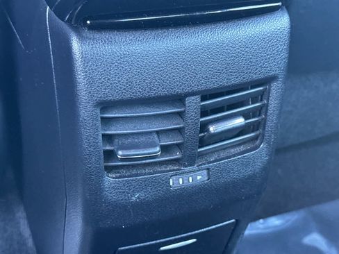 Used 2019 Toyota Mirai image 14