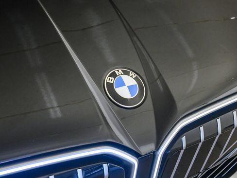 Used 2026 BMW X3 xDrive30i w/ Premium Package AWD/4WD image 8