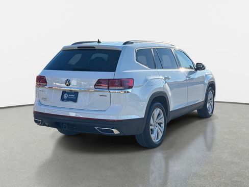 Certified 2022 Volkswagen Atlas SE image 5