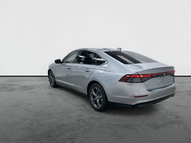 Used 2023 Honda Accord EX-L image 2