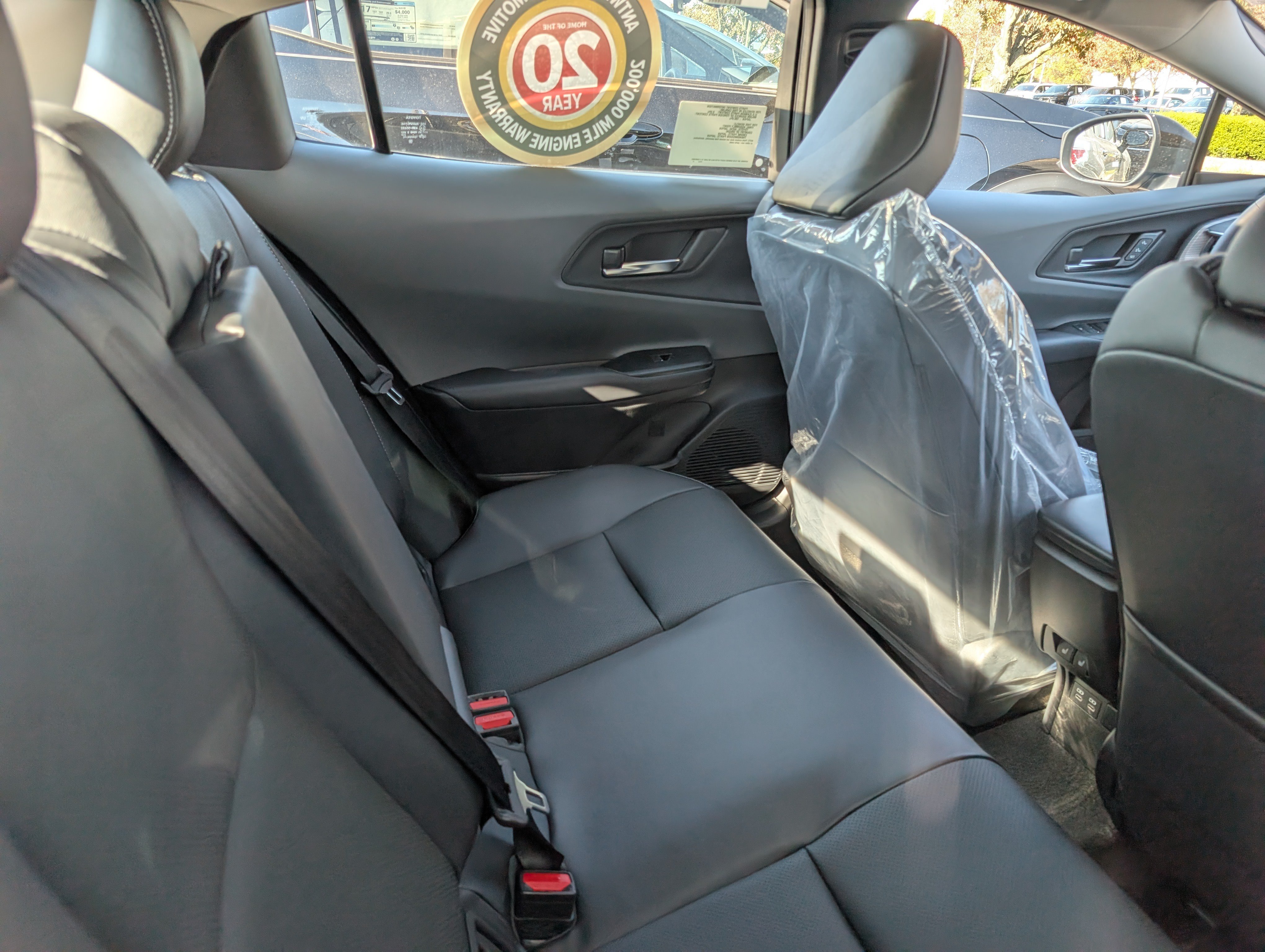 New 2027 Toyota Prius Limited w/ Limited Premium Package AWD/4WD image 9