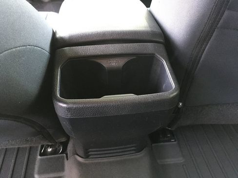 Used 2021 Toyota Tacoma SR5 AWD/4WD image 26