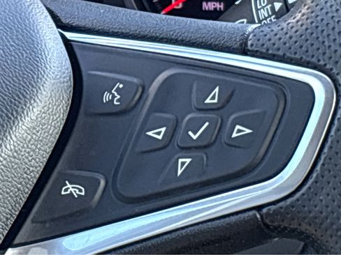 Used 2023 Chevrolet Equinox LS w/ LS Convenience Package image 14