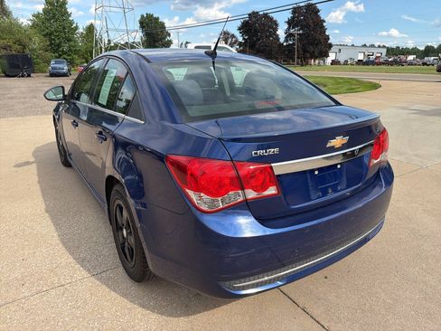 Used 2013 Chevrolet Cruze LT w/ RS Package FWD image 5