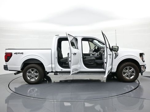 Used 2024 Ford F150 XLT w/ Mobile Office Package image 25
