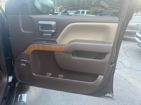 Used 2017 GMC Sierra 1500 SLT w/ SLT Premium Package image 54