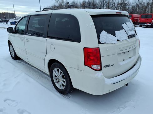 Used 2013 Dodge Grand Caravan SXT w/ Rear Park Assist Pkg image 3