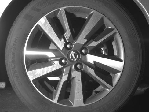 Used 2025 Nissan Versa SV FWD image 13