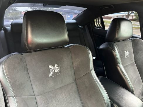 Used 2020 Dodge Charger Scat Pack RWD image 32