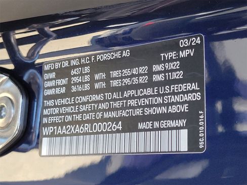 Certified 2024 Porsche Macan 4 Electric image 37