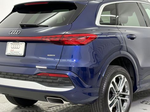 Certified 2025 Audi Q5 Premium w/ Convenience Package AWD/4WD image 29