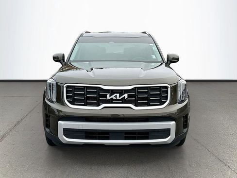 Used 2025 Kia Telluride S image 2