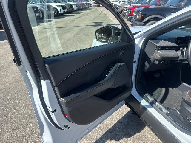 Certified 2022 Ford Mustang Mach-E GT AWD/4WD image 7