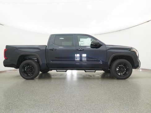 New 2026 Toyota Tundra SR5 AWD/4WD image 27