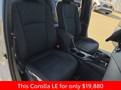 Used 2023 Toyota Corolla LE FWD image 15