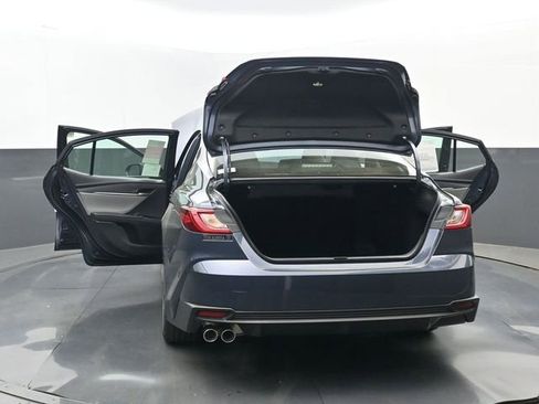 New 2026 Toyota Camry SE image 35