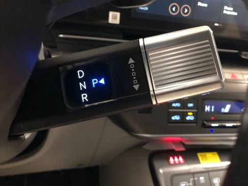 New 2026 Hyundai Kona SEL Premium image 28