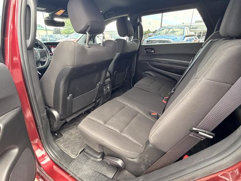 Used 2025 Dodge Durango GT w/ Blacktop Package AWD/4WD image 17