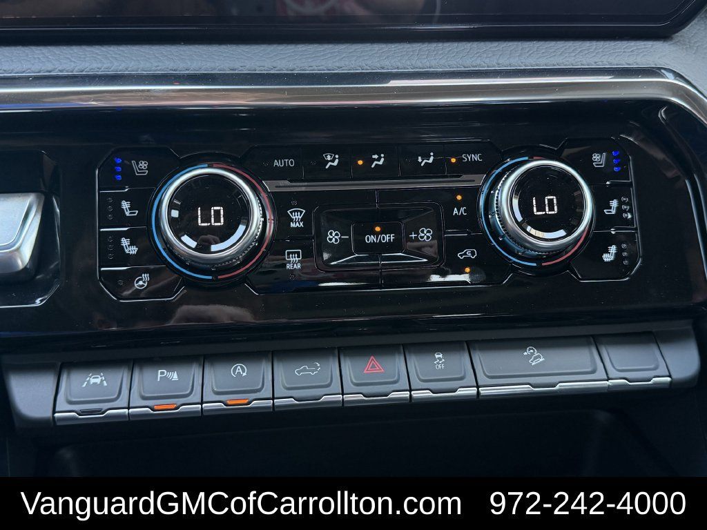 New 2026 GMC Sierra 1500 Denali AWD/4WD image 16