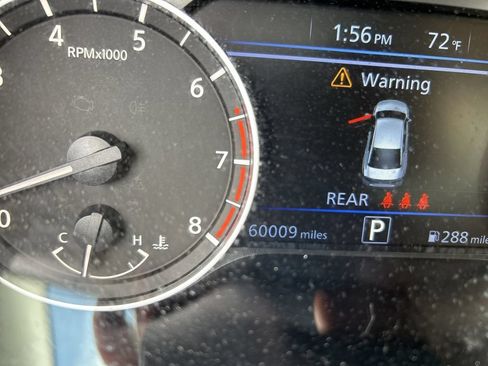 Used 2024 Nissan Altima 2.5 SV AWD/4WD image 40