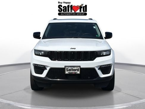 Used 2023 Jeep Grand Cherokee Limited w/ Luxury Tech Group II AWD/4WD image 17